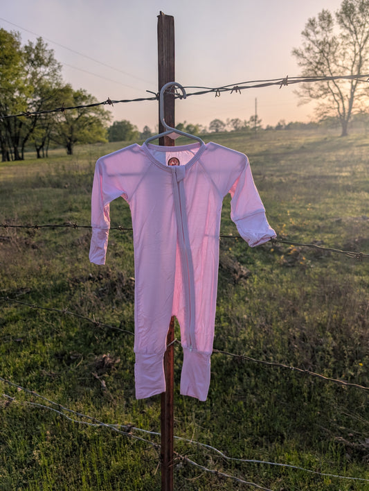Pink pastel zippie